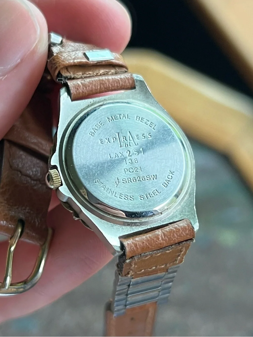 Express Leather Wristwatch
